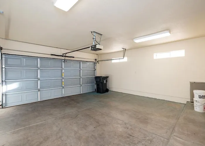 New The Andante With Spectacular Backyard Oasis *
