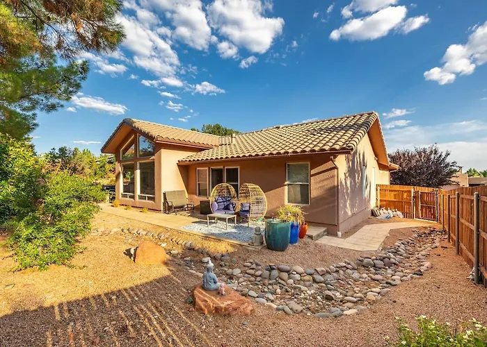 New The Andante With Spectacular Backyard Oasis Holiday home *